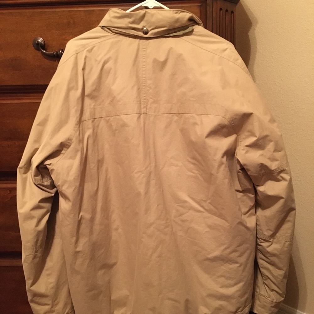 Lacoste jacket - Picture 2 of 2